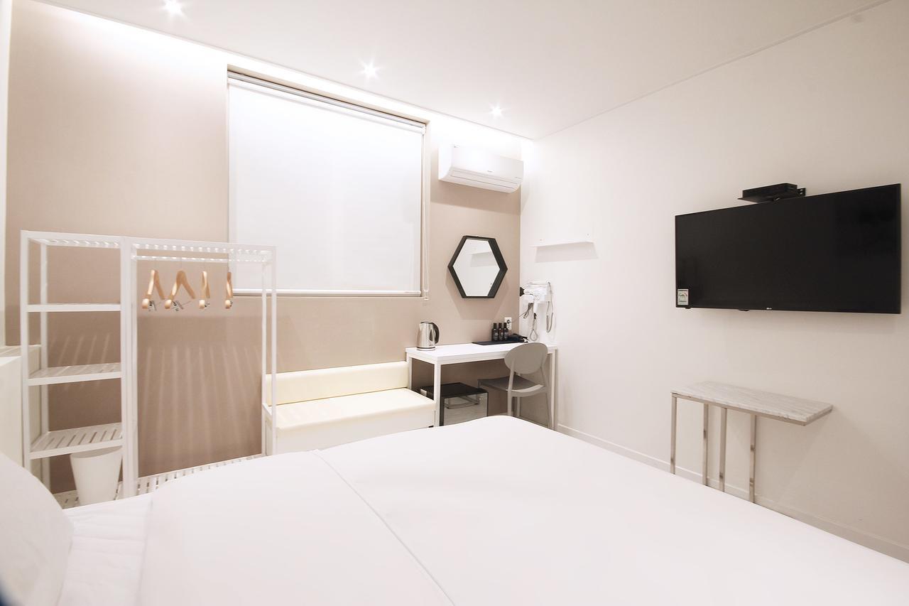 Hotel Yam Yeosu Hakdong מראה חיצוני תמונה