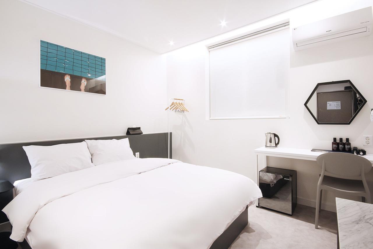 Hotel Yam Yeosu Hakdong מראה חיצוני תמונה