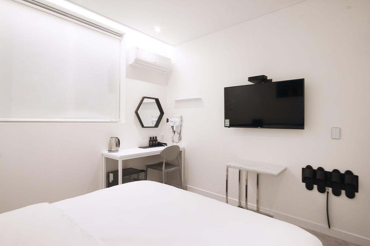 Hotel Yam Yeosu Hakdong מראה חיצוני תמונה
